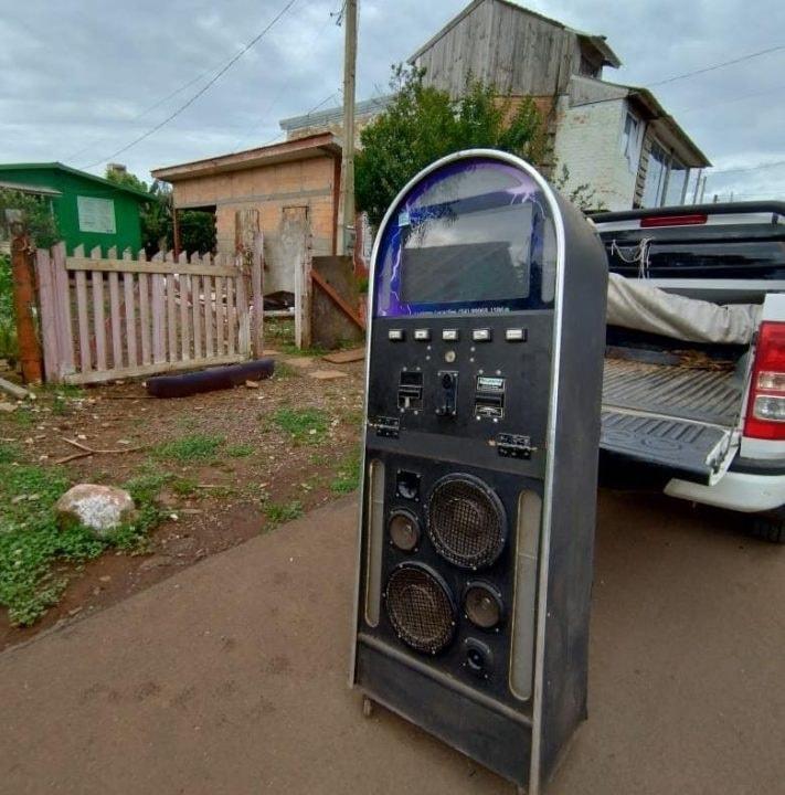 Polícia Civil de Vacaria recupera equipamentos de irrigação furtados e prende receptadores