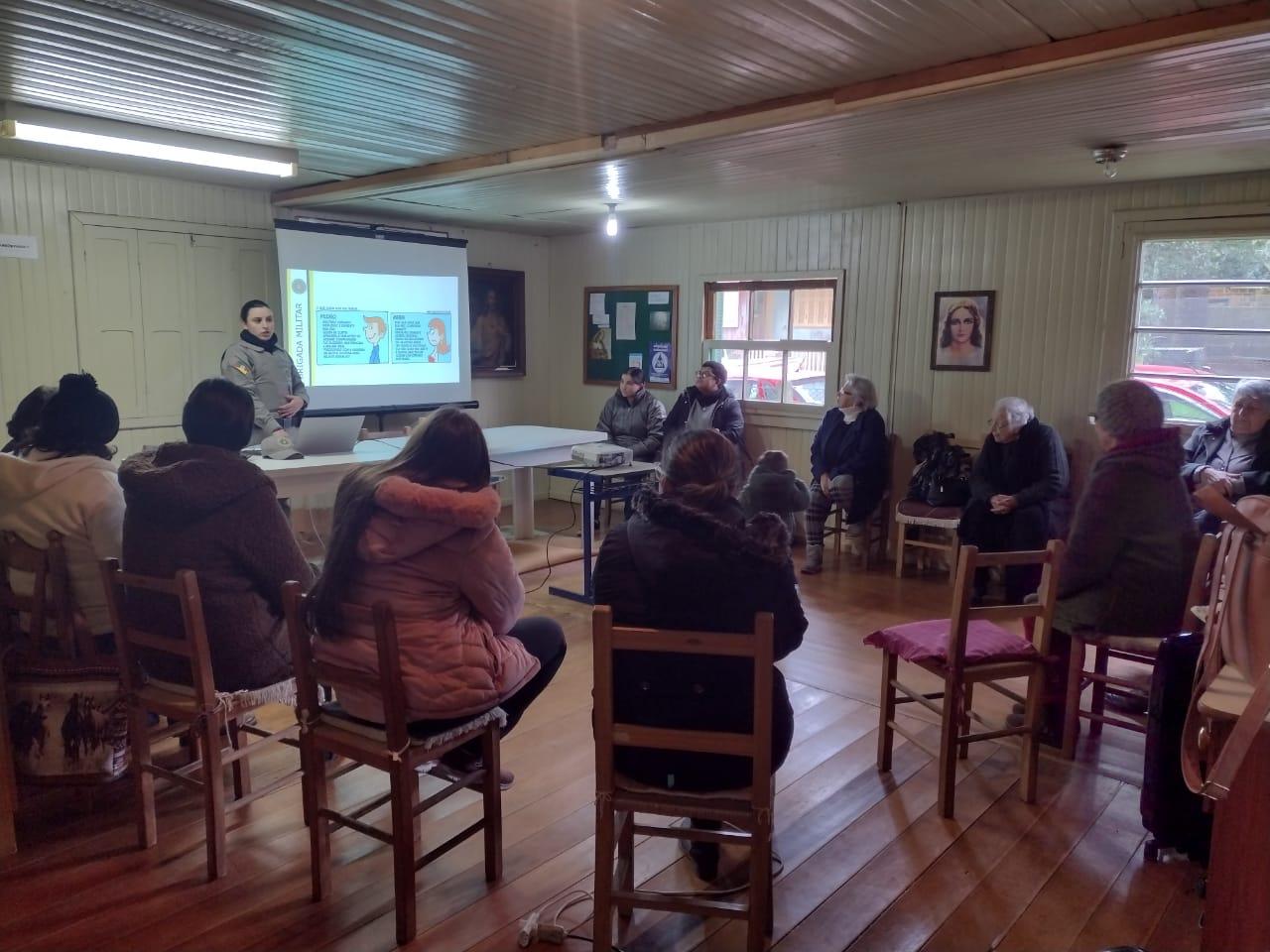 Lei Maria da Penha é tema de palestras em São Francisco de Paula