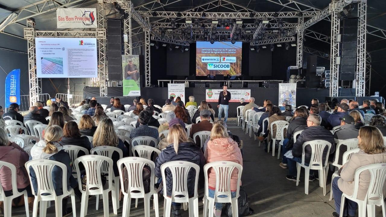 Seminário reúne agroindústrias familiares na Fenacan